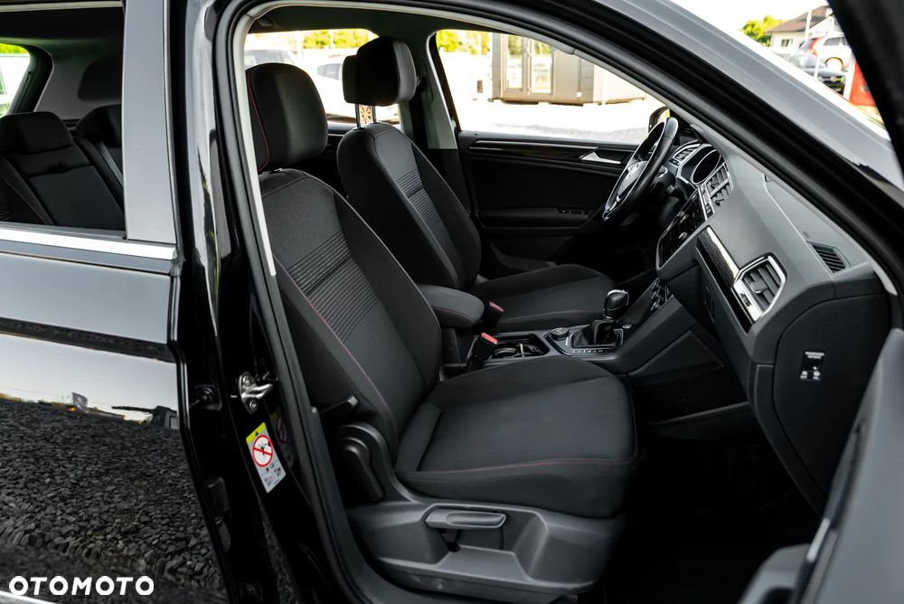 Volkswagen Tiguan 2.0 TSI 4Motion DSG Track & Style - 28