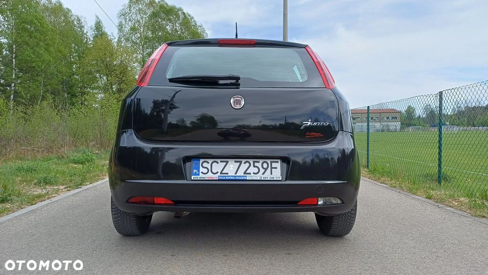Fiat Grande Punto - 8