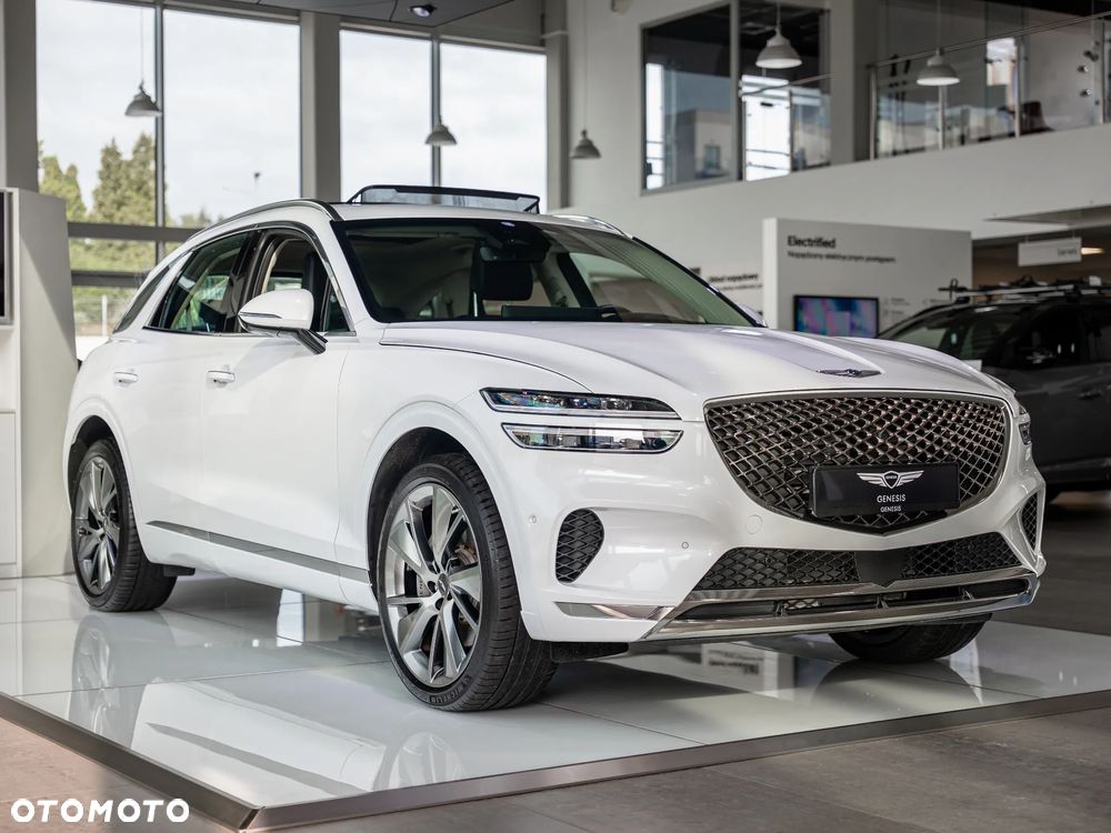 Genesis GV70 2.5T AWD AT8 Luxury Line - 3