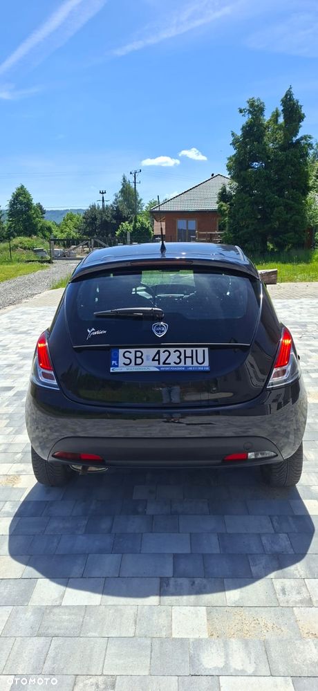 Lancia Ypsilon Y 1.2 8v Silver - 8