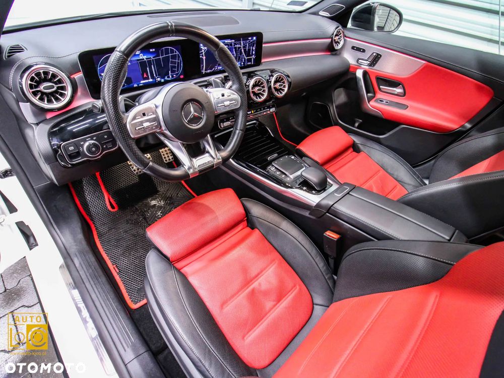 Mercedes-Benz CLA - 18