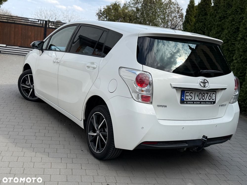Toyota Verso 1.6 D-4D 5-Sitzer Start/Stop Skyview Edition - 4