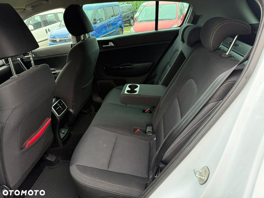 Kia Sportage - 11