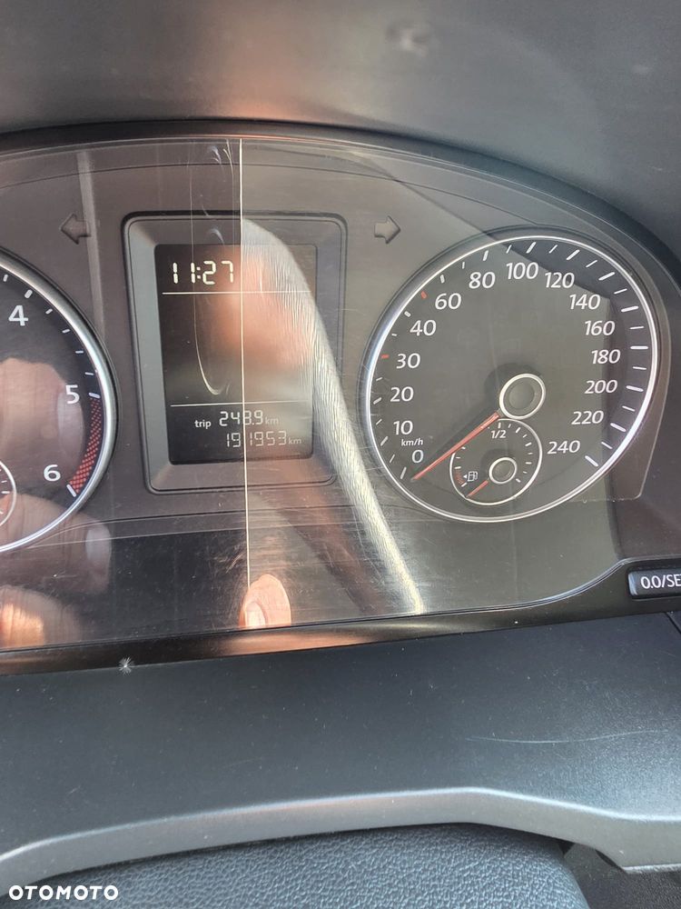 Volkswagen Caddy - 9