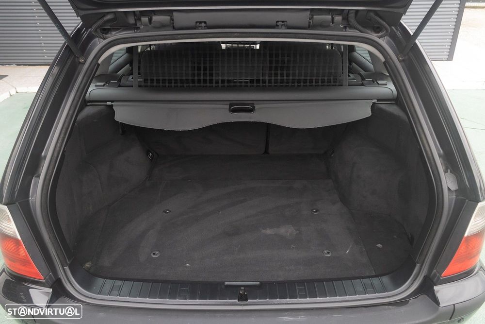 BMW 320 d Touring - 20