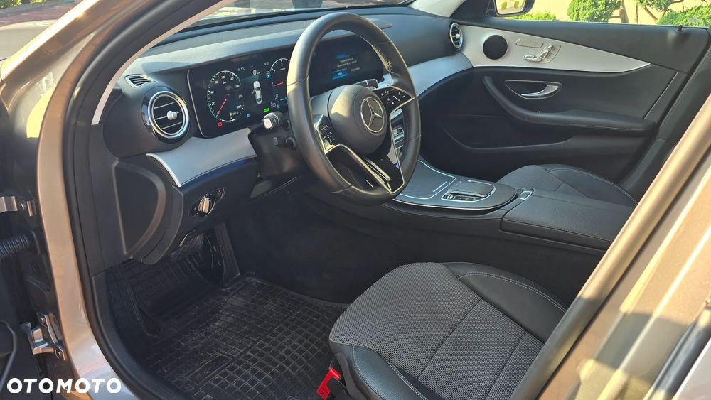 Mercedes-Benz Klasa E 220 d 4-Matic Avantgarde - 7
