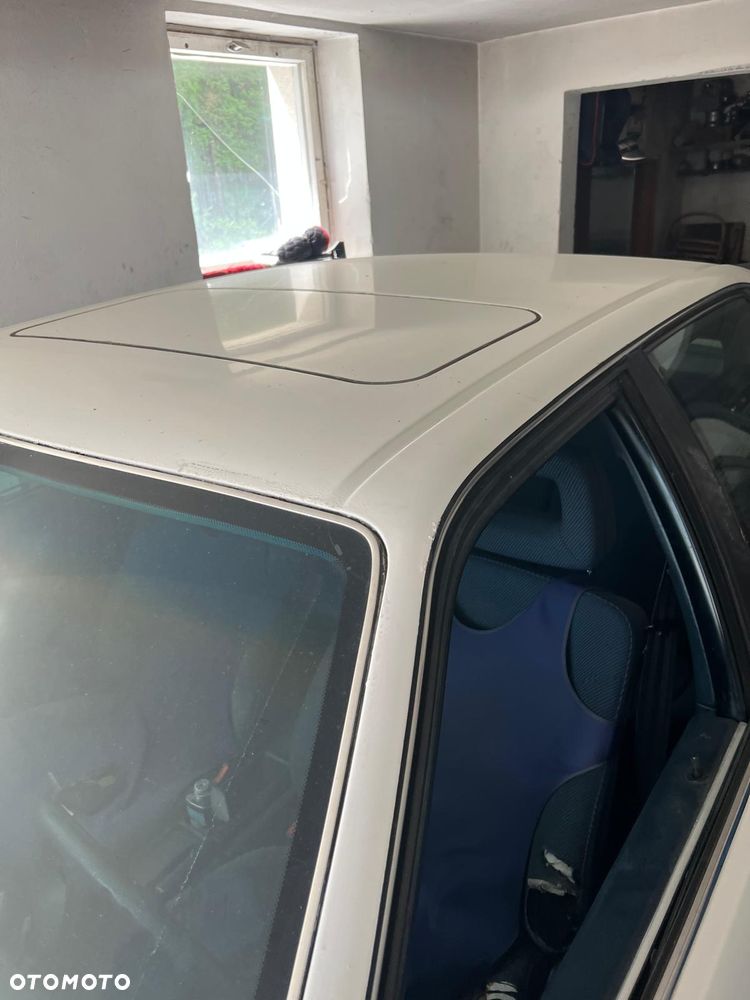 Audi 100 2.4 D - 9