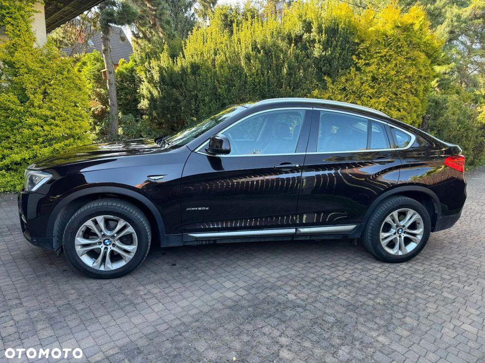 BMW X4 xDrive20d xLine - 1