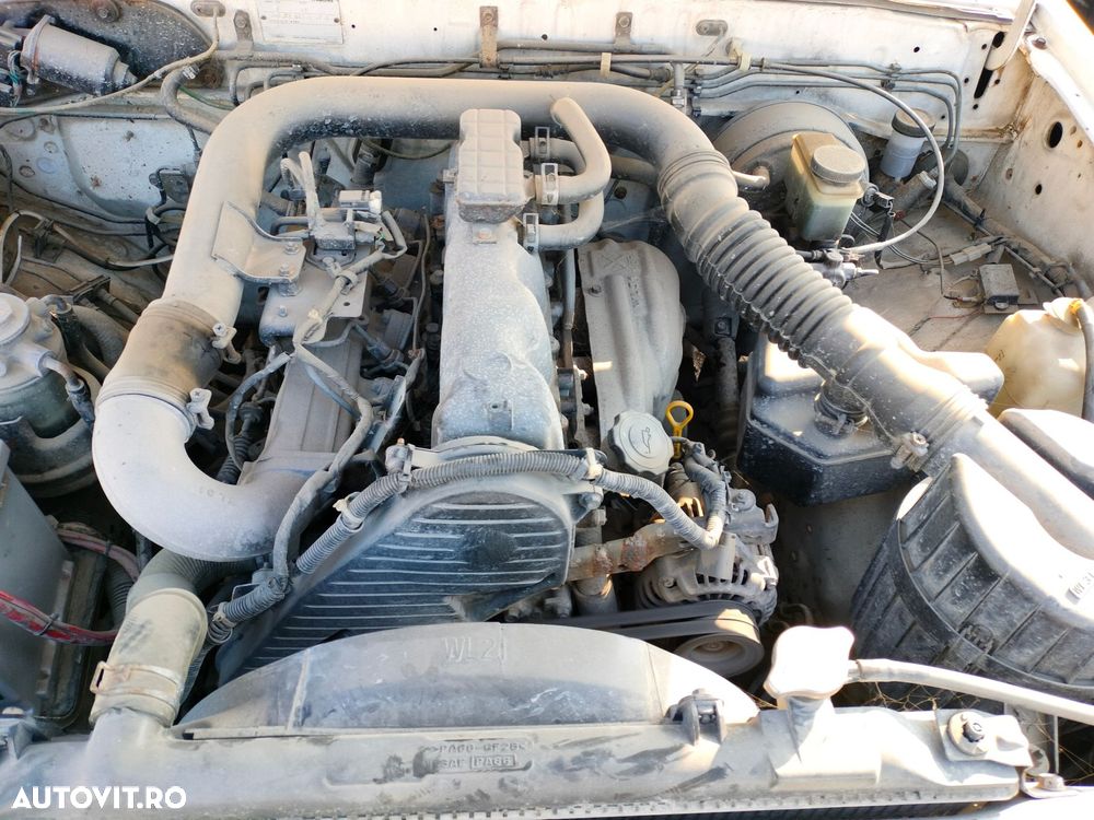 Dezmembrari  Mazda B-SERIE (UF)  1985  > 1999 2.5 D Motorina - 3