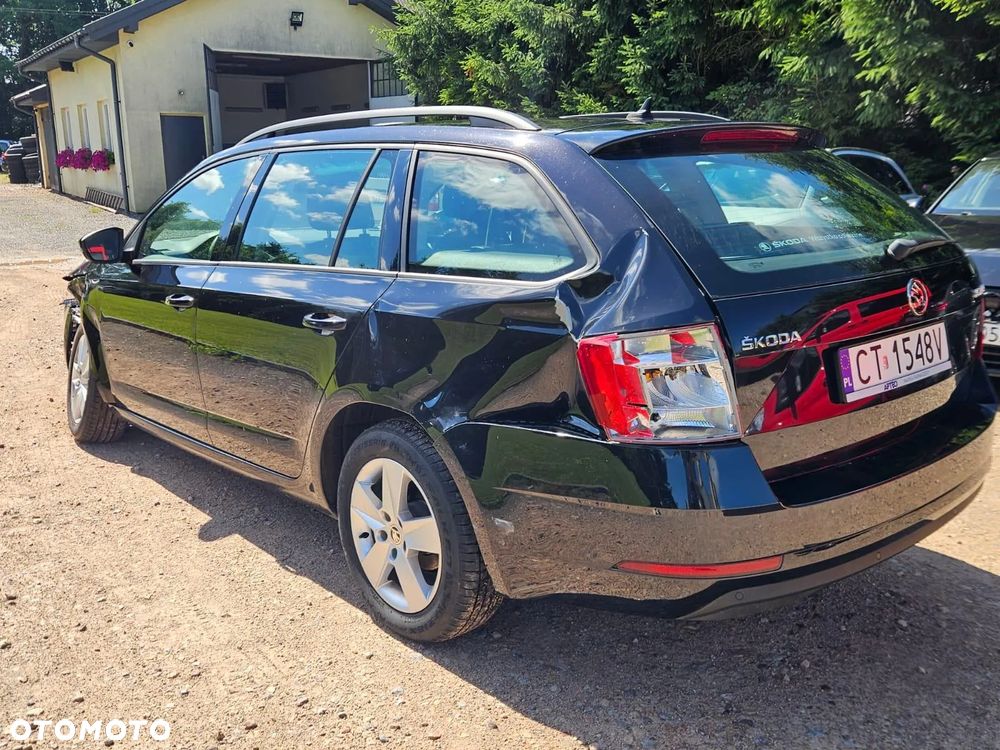 Skoda Octavia 1.6 TDI SCR Ambition - 9