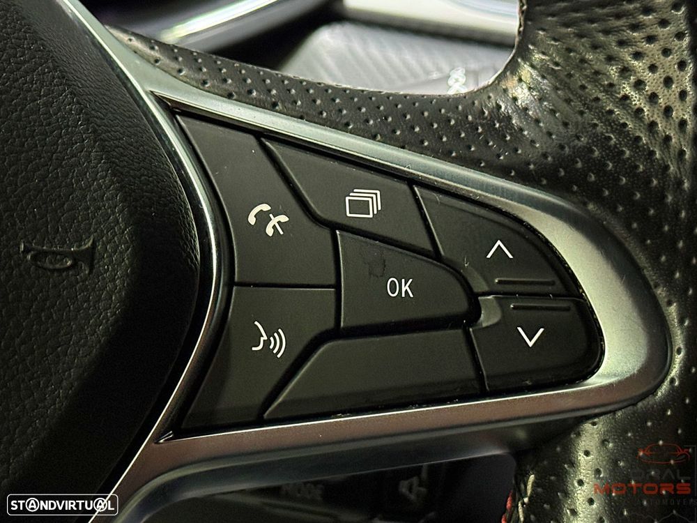 Renault Captur 1.6 E-Tech Plug-In RS Line - 23