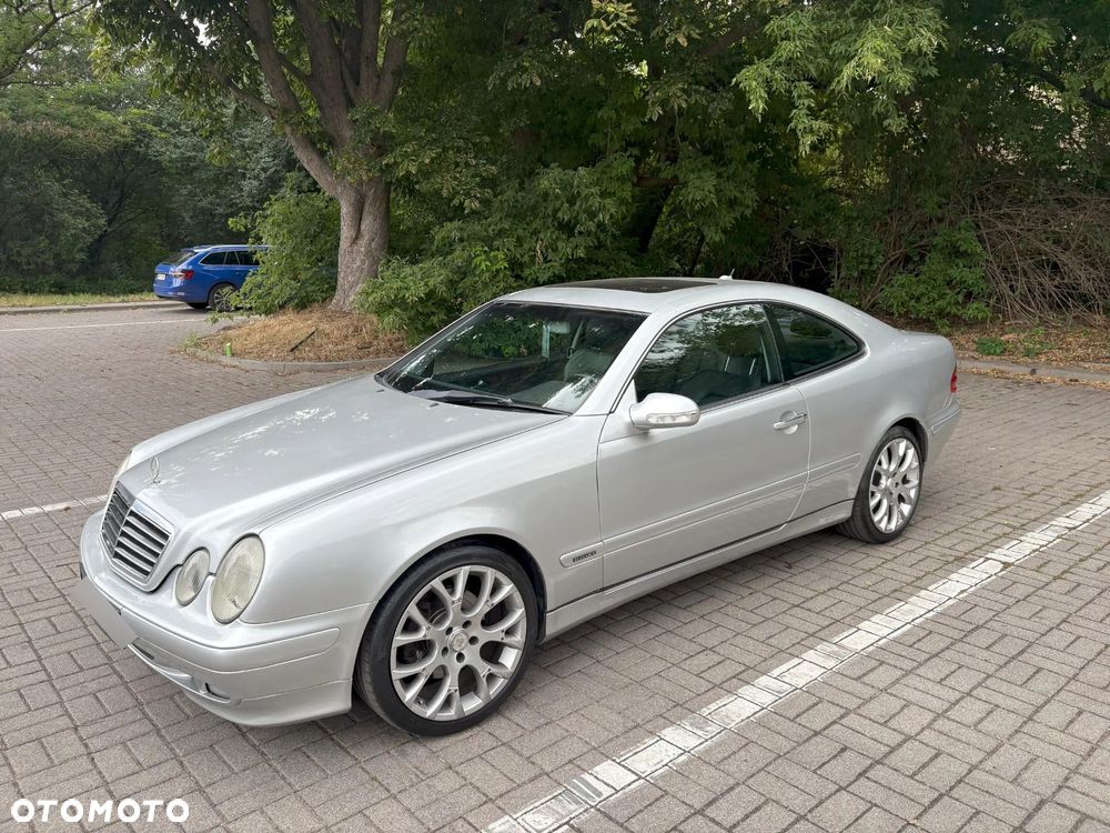Mercedes-Benz CLK - 1
