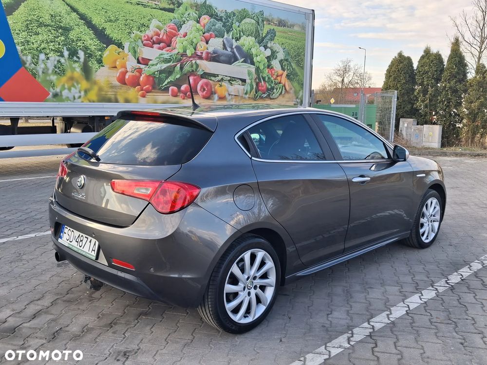 Alfa Romeo Giulietta 1.4 TB 16V Multiair Collezione - 3