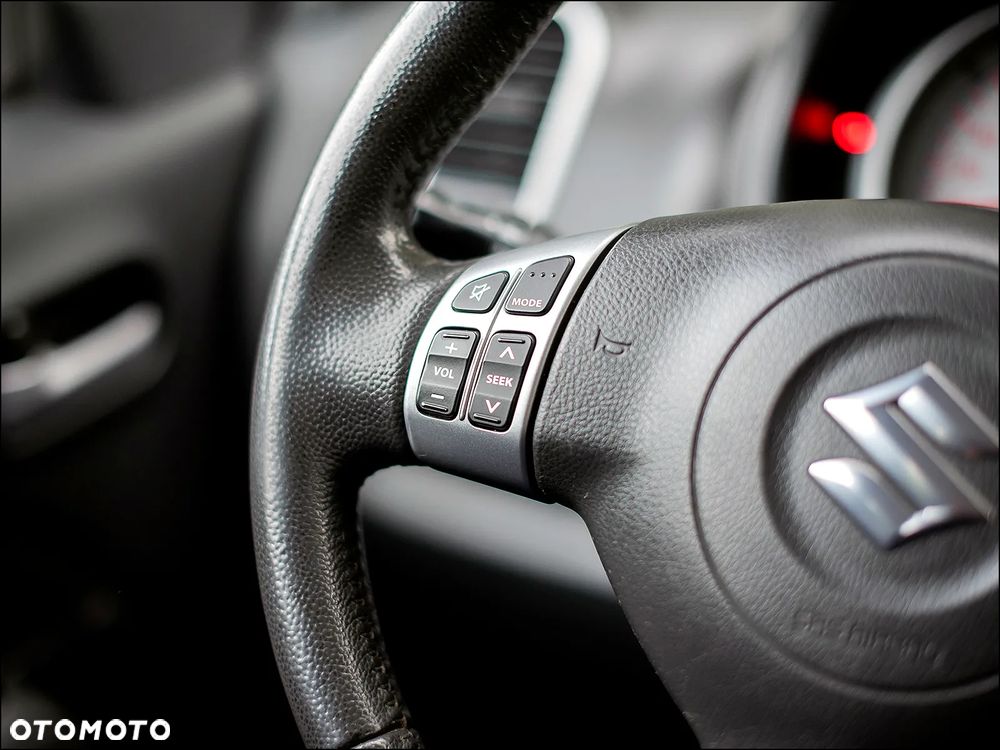 Suzuki Splash - 19