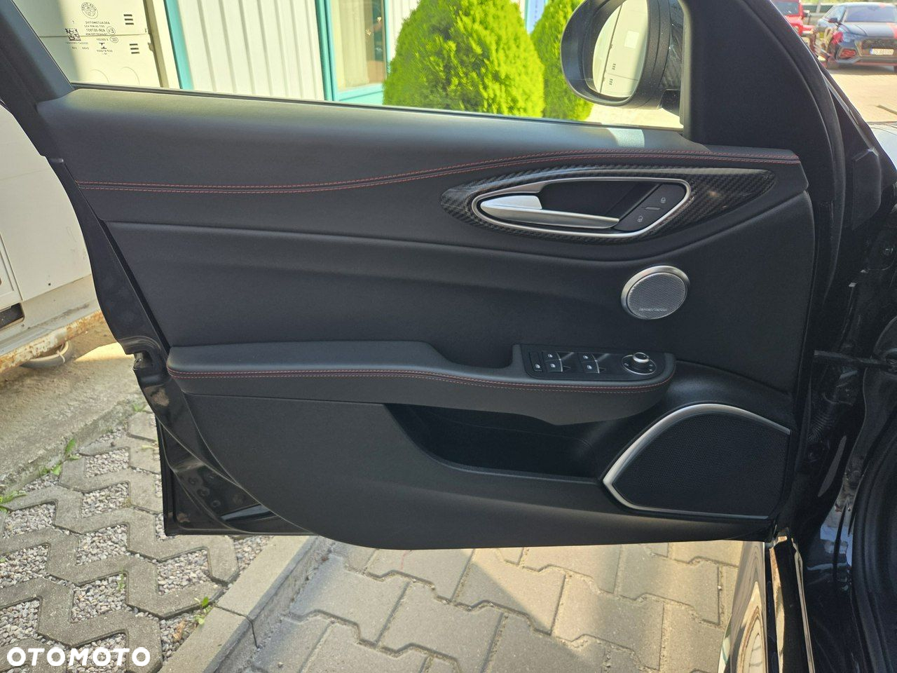 Alfa Romeo Giulia 2.9 Bi Turbo V6 Quadrifoglio - 30