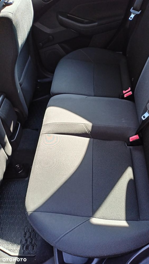 Ford Focus 1.6 SYNC Edition - 10