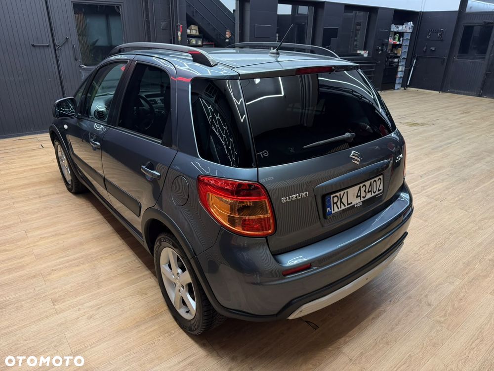 Suzuki SX4 1.6 GS / Premium - 21