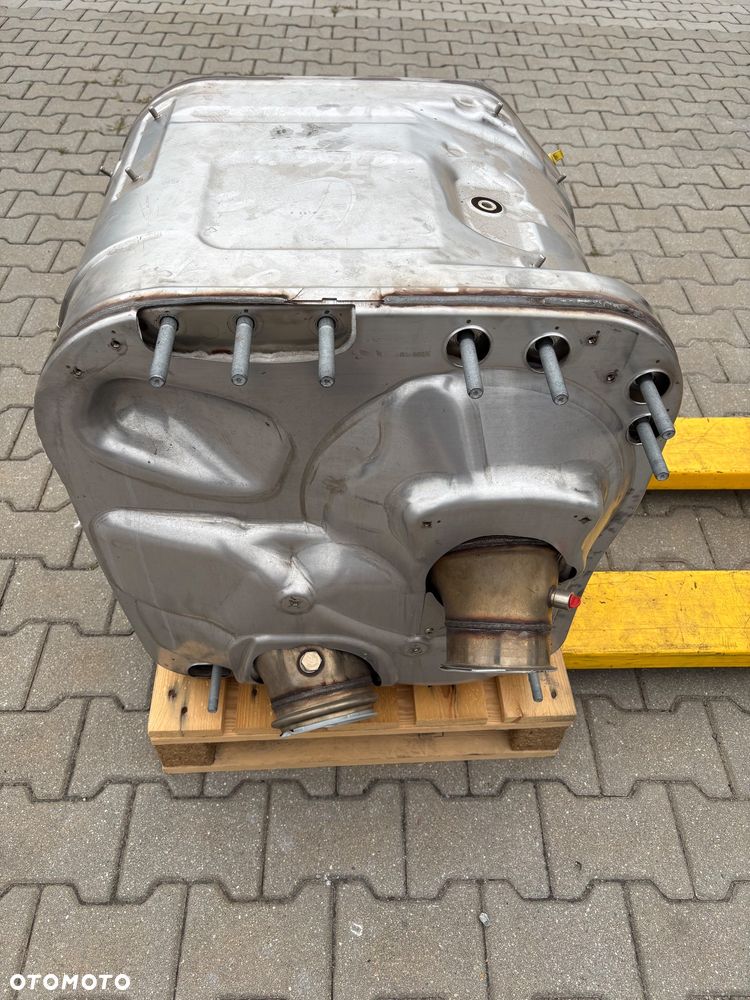 Katalizator MAN TG3 TGX D30 wydech tłumik 81.15103-6320 - 3