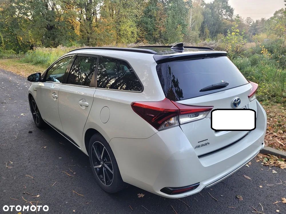 Toyota Auris 2018 photo 4