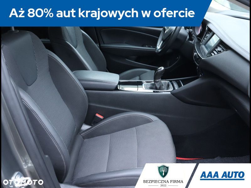 Opel Insignia - 10