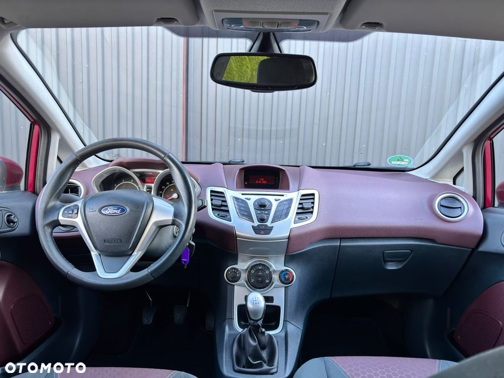 Ford Fiesta 1.25 SYNC Edition - 16