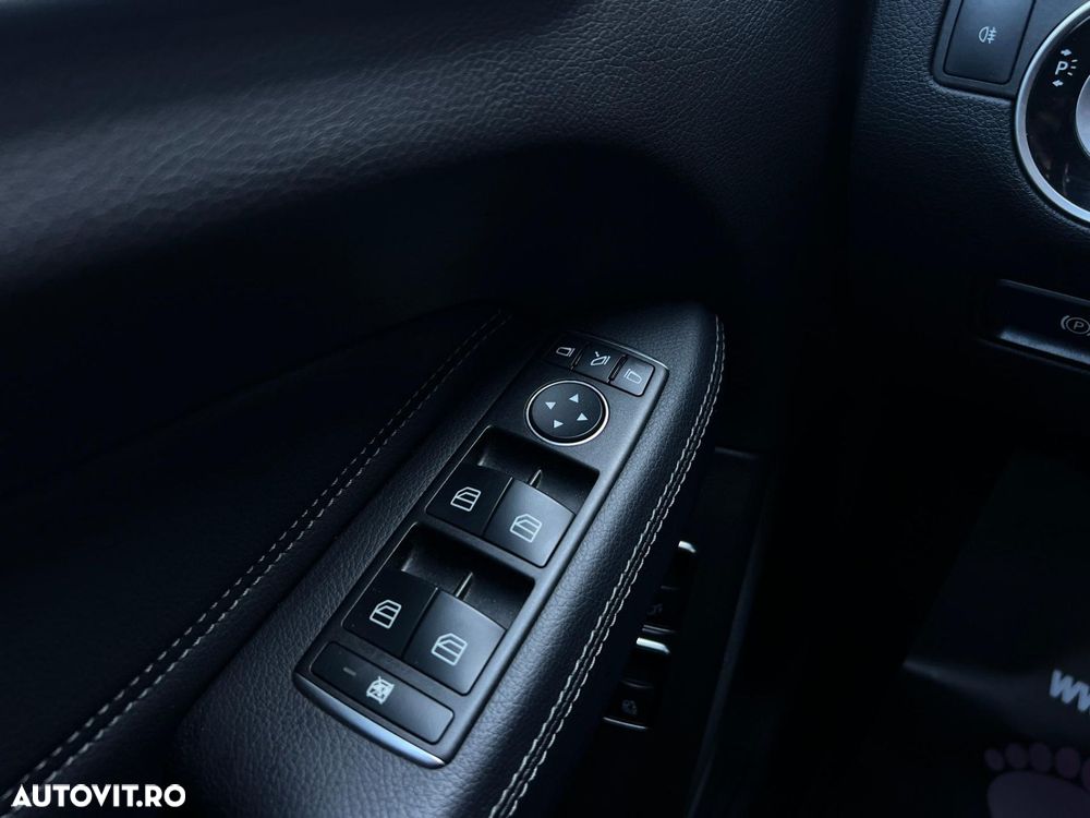 Mercedes-Benz GLE 400 4MATIC - 25