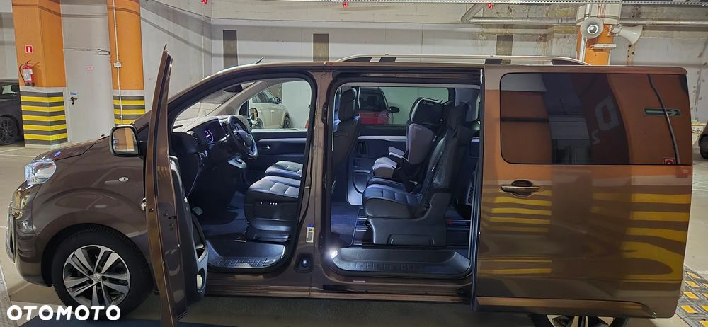 Peugeot Traveller L2 2.0 EAT8 Business VIP - 16