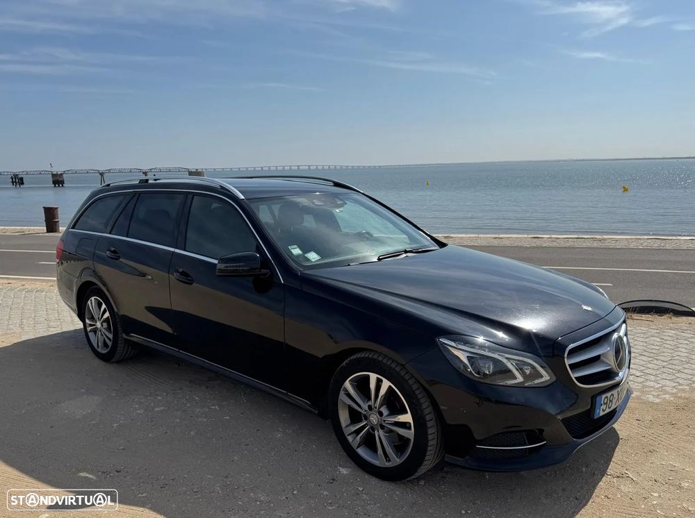 Mercedes-Benz E 300 Bluetec Hybrid Avantgarde - 1