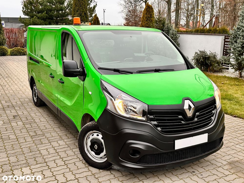 Renault TRAFIC - 1