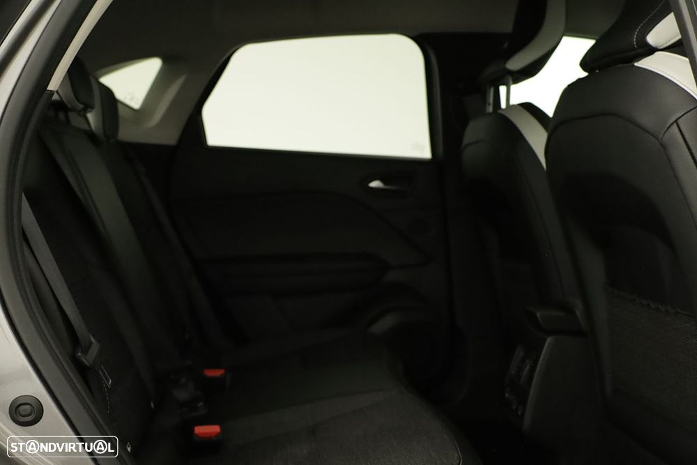 Renault Captur 1.0 TCe Techno Bi-Fuel - 23