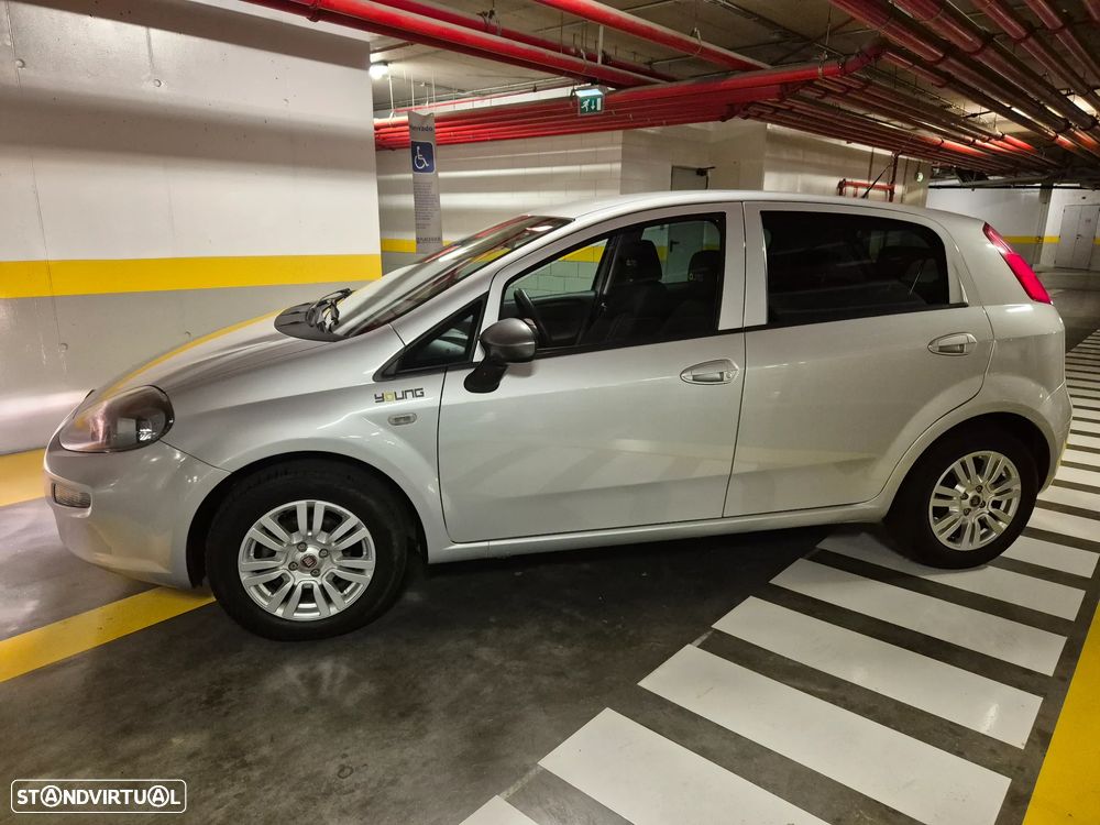 Fiat Punto 1.2 Young II S&S - 2