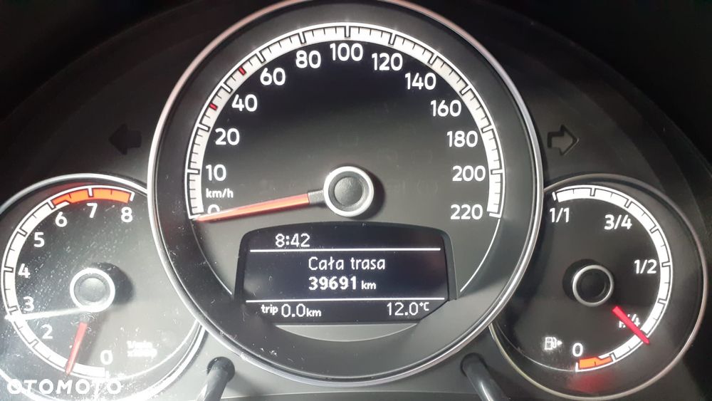 Volkswagen up! - 13