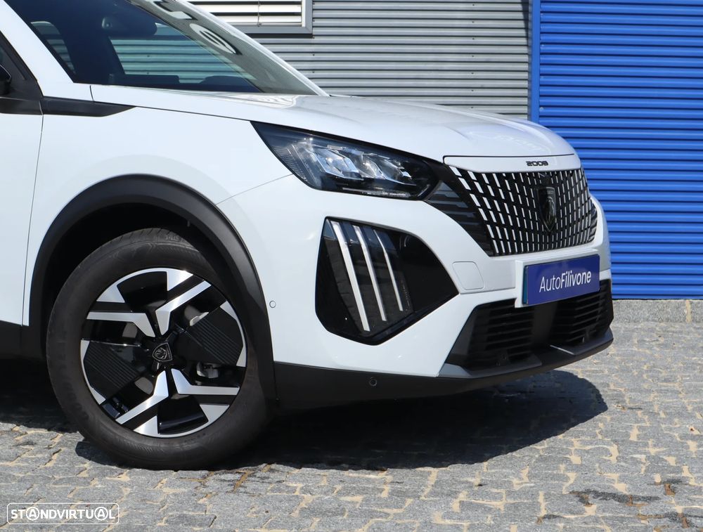 Peugeot 2008 1.2 PureTech Allure - 6