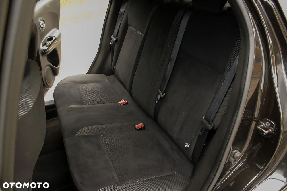 Nissan Juke 1.2 DIG-T Tekna EU6 - 25