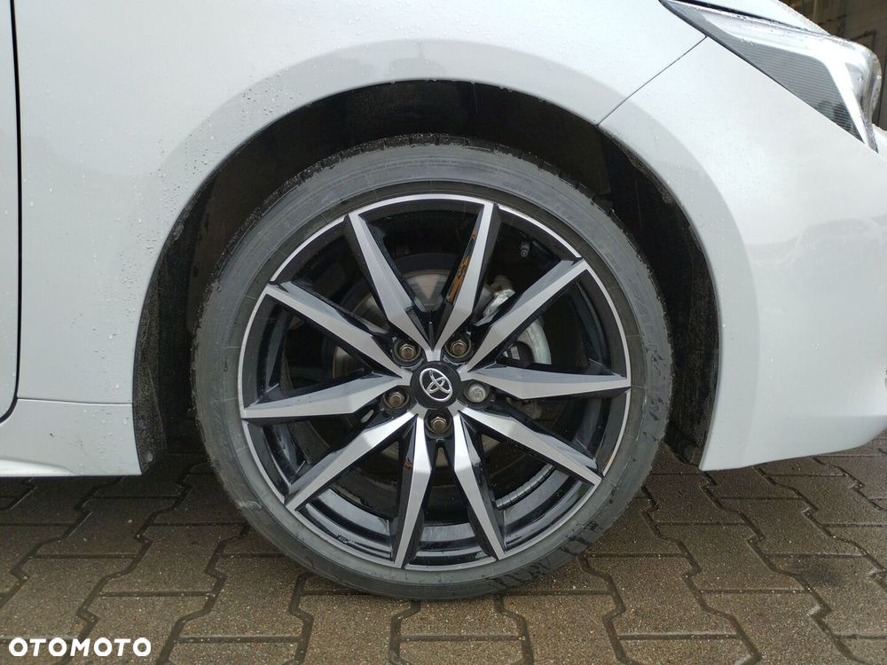 Toyota Corolla 1.8 Hybrid GR Sport Dynamic - 23