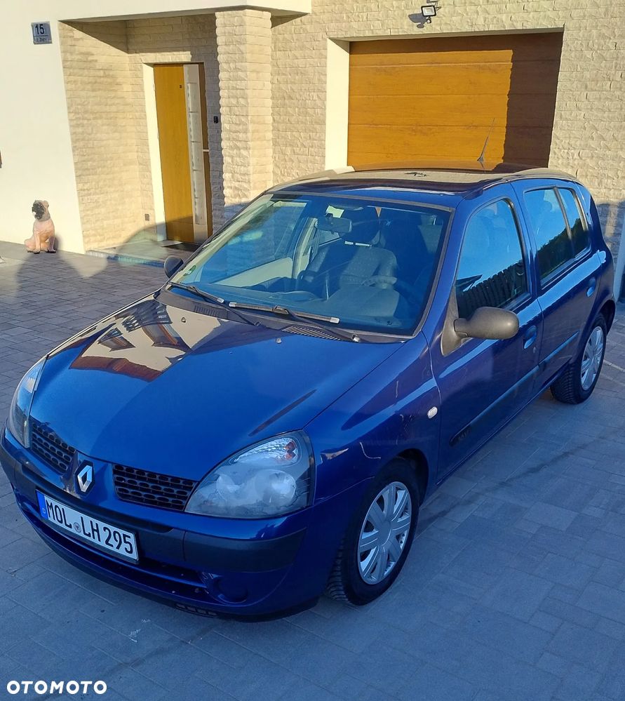 Renault Clio 1.2 16V Confort Authentique - 2
