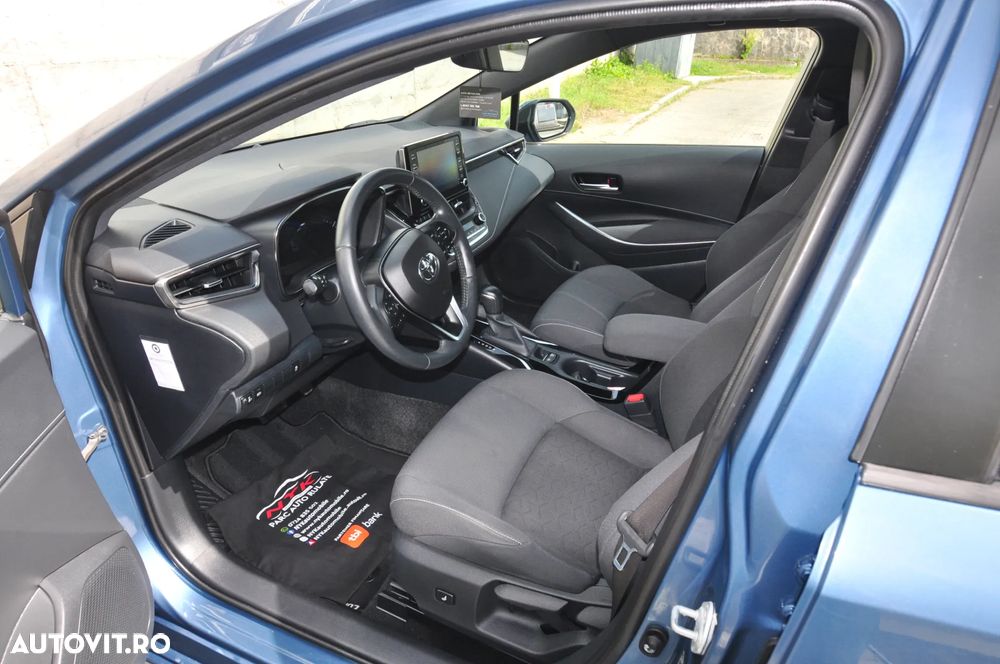 Toyota Corolla 1.8 HSD Business - 7