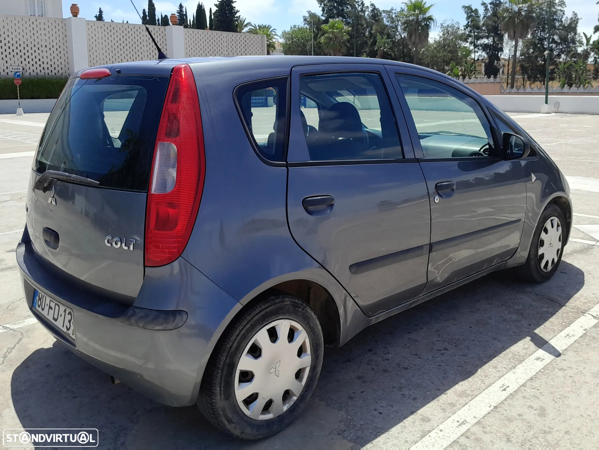 Mitsubishi Colt 1.1 Base - 2