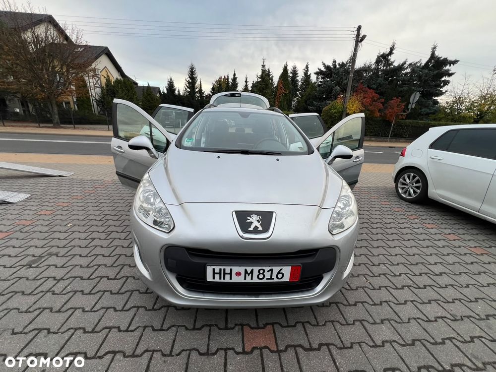 Peugeot 308 1.6 HDi Premium - 26