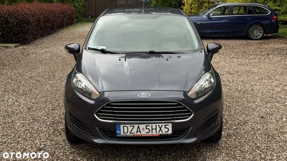 Ford Fiesta - 2