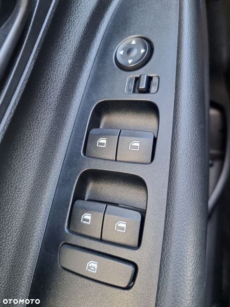 Hyundai i20 1.2 Pure - 25