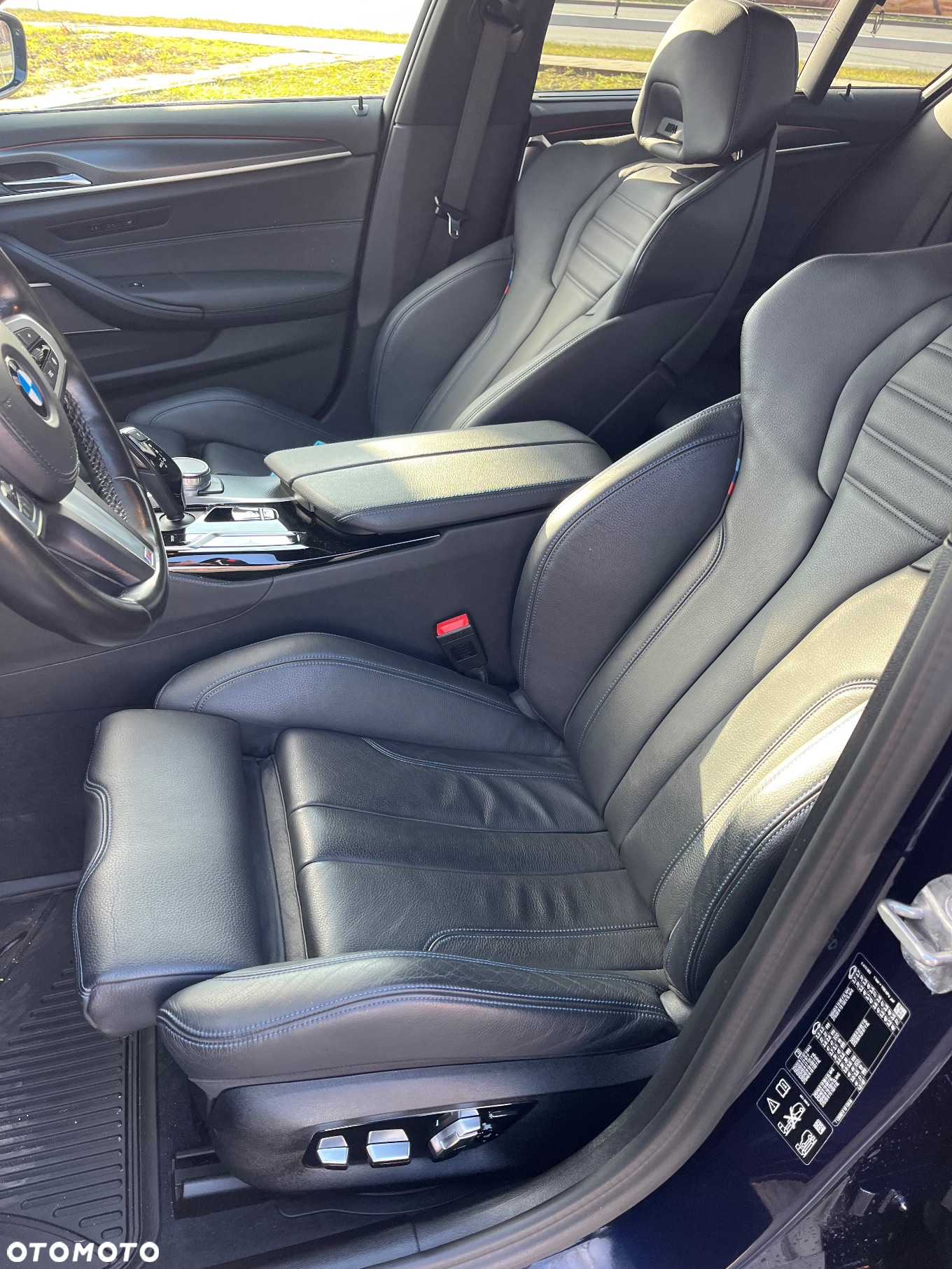 BMW Seria 5 540i GPF xDrive M Sport sport - 9