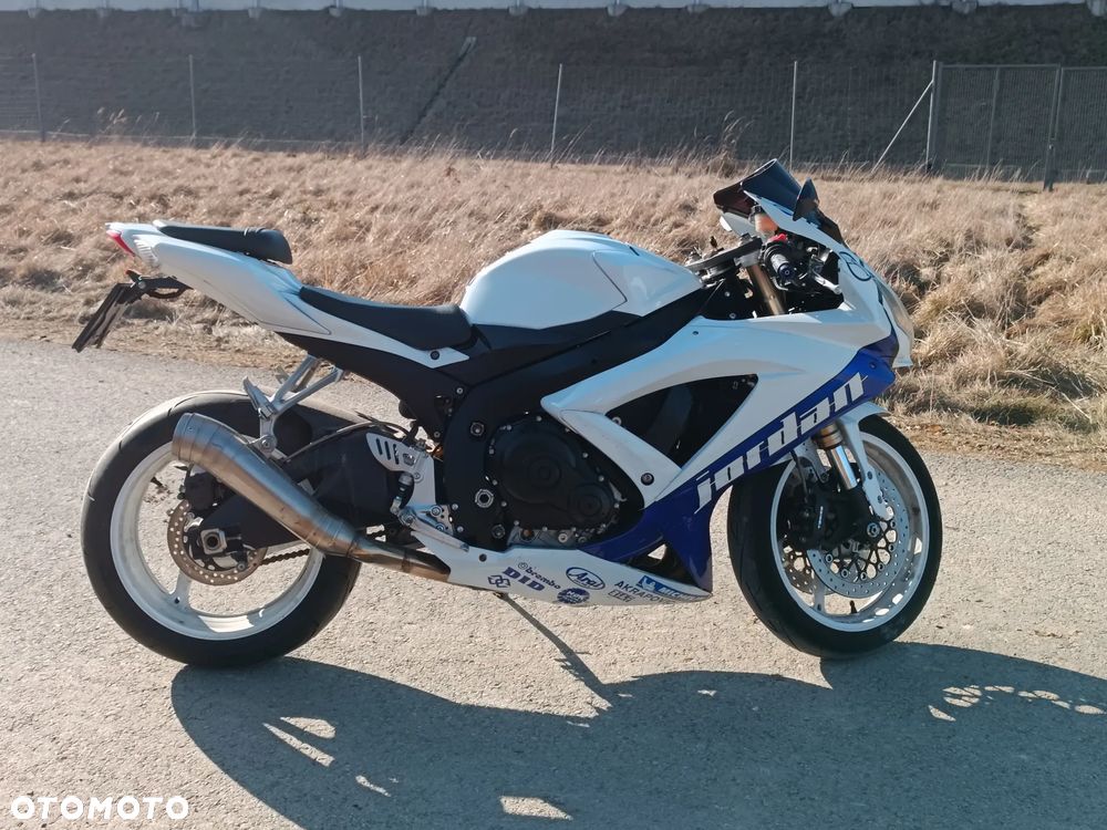 Suzuki GSX-R - 2