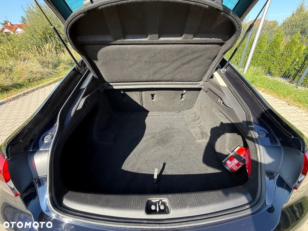 Opel Insignia 1.5 T Elite S&S - 12