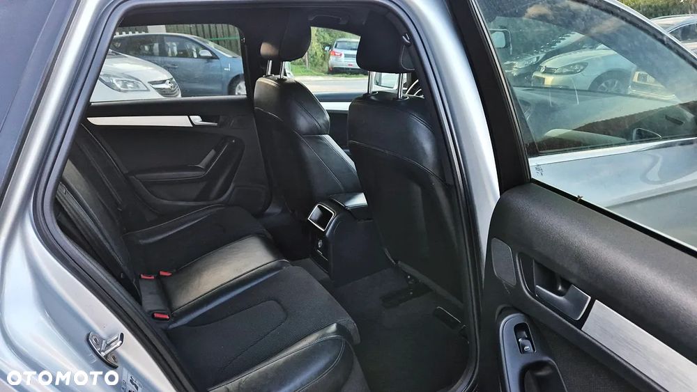 Audi A4 ver-1-8-tfsi-s-line-sportpaket-plus- - 35