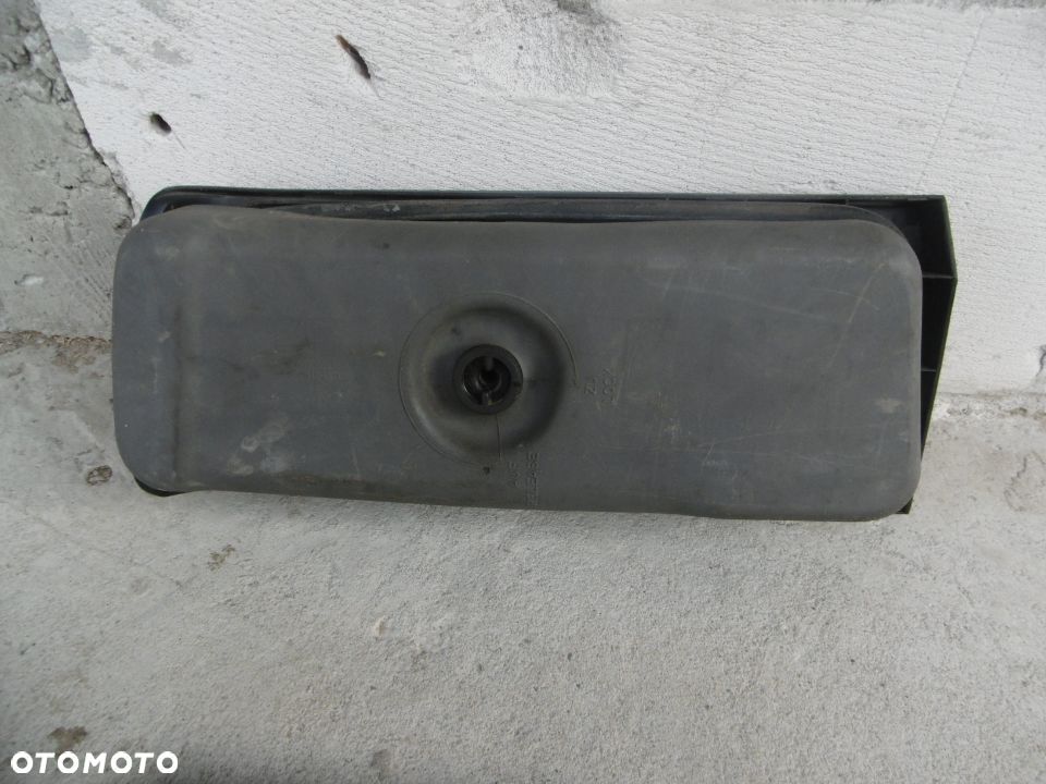 Lampa prawa tył BMW E30 sedan Coupe ORGINAŁ - 3