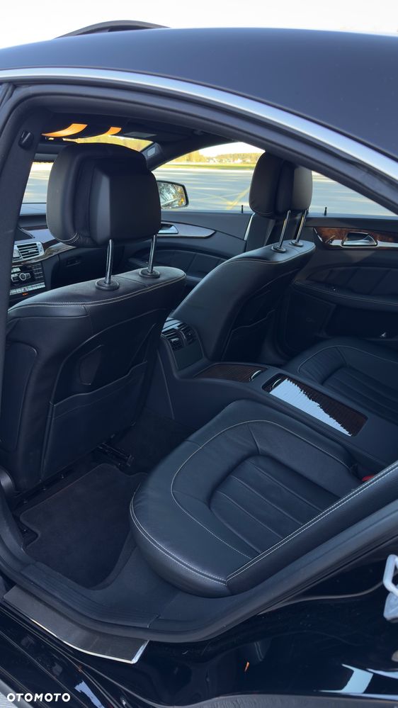 Mercedes-Benz CLS 500 4Matic 7G-TRONIC - 11
