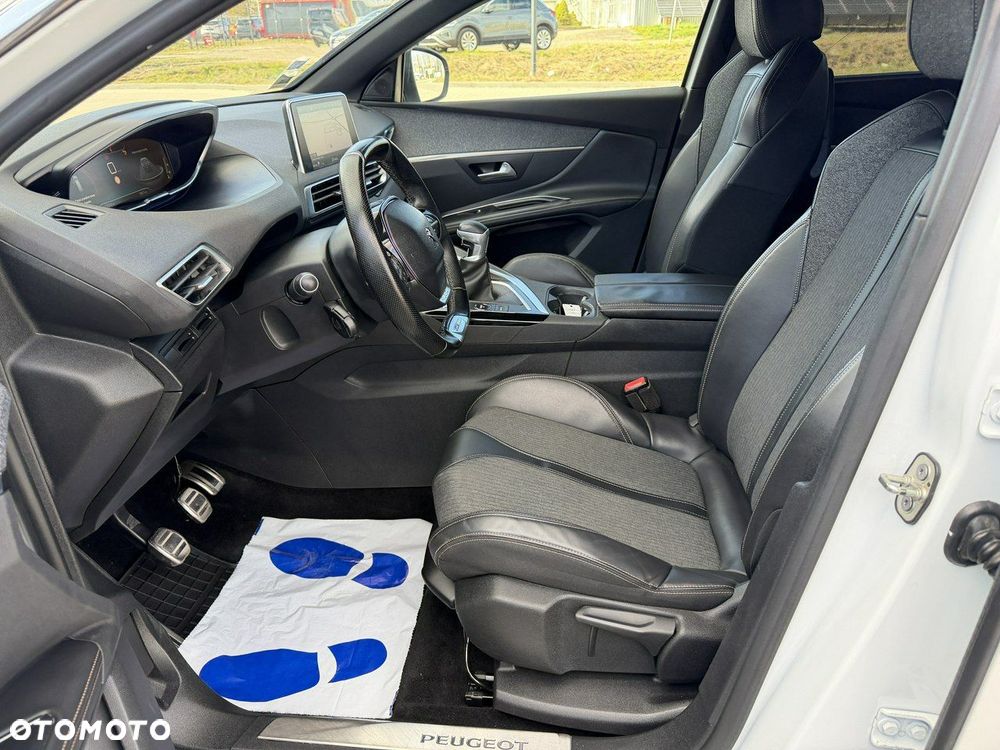 Peugeot 5008 - 14
