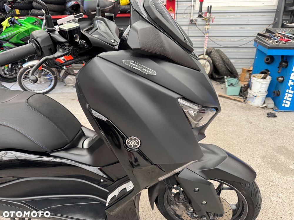Yamaha X-max - 18