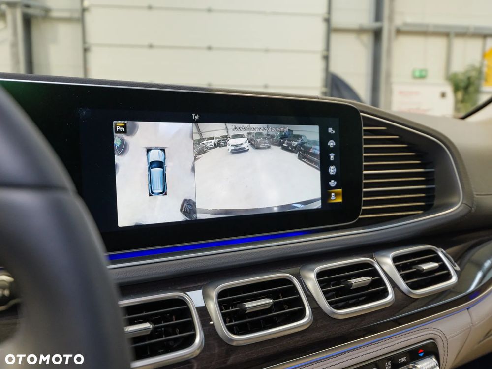 Mercedes-Benz GLE - 25